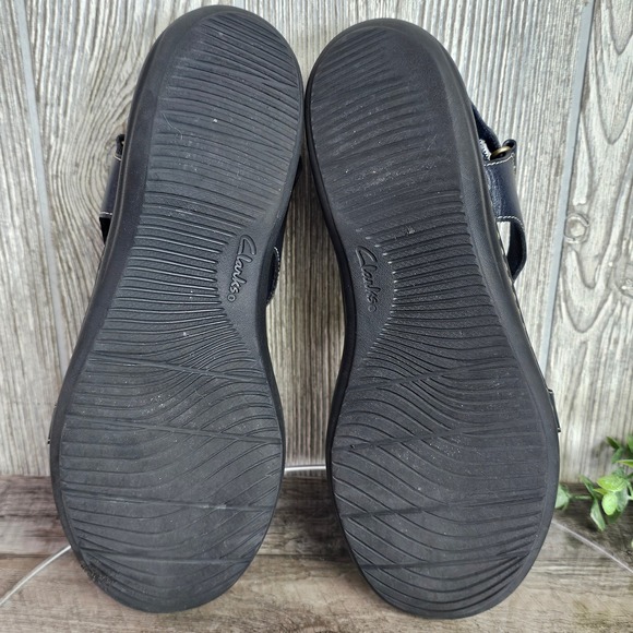 Clarks Collection Ultimate Comfort Sandals Women's 9 Black Leather T-Strap - Picture 7 of 9